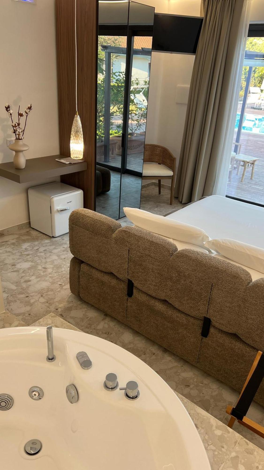 Cuore Del Cilento Relais&Retreat 卡斯特拉巴特 外观 照片
